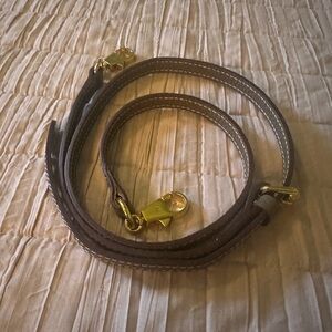 Leather bag strap